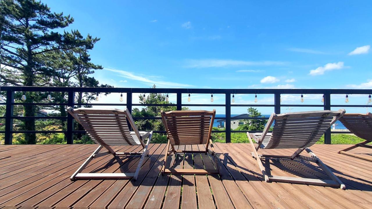 Sea Cliff Hotel Чеджу Екстериор снимка