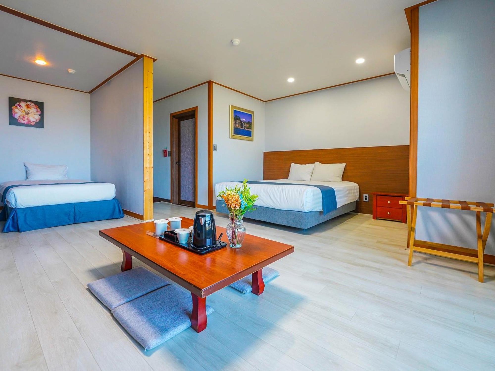 Sea Cliff Hotel Чеджу Екстериор снимка